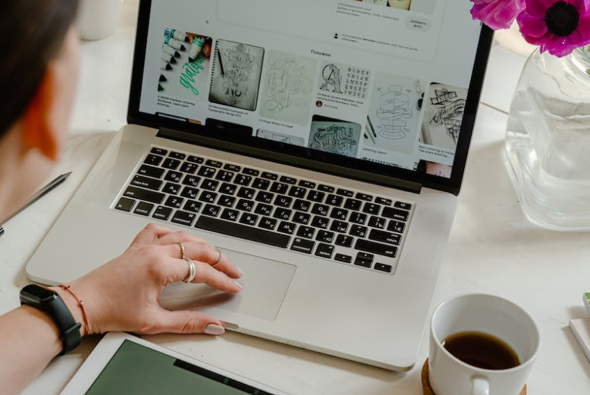 Efficiency meets Creativity Exploring Content Writing AI for Writers