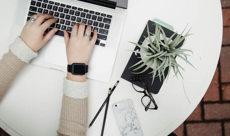 Shopify SEO Agency Partnering for E-commerce Success